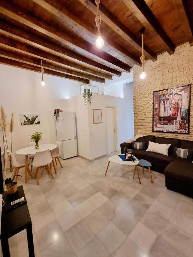 Hostfy Mercado De Triana 塞维利亚 外观 照片