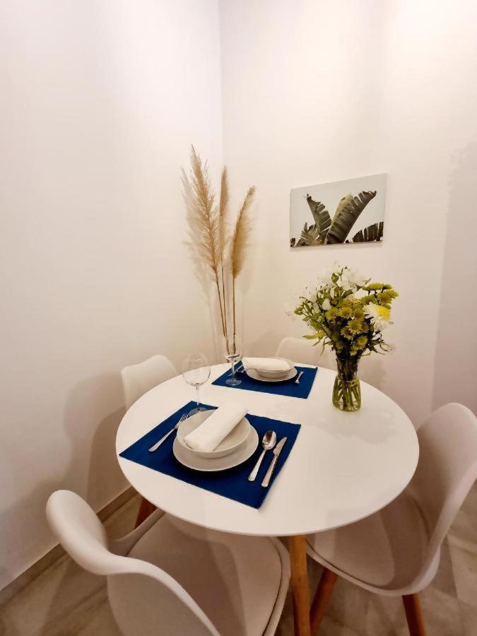Hostfy Mercado De Triana 塞维利亚 外观 照片