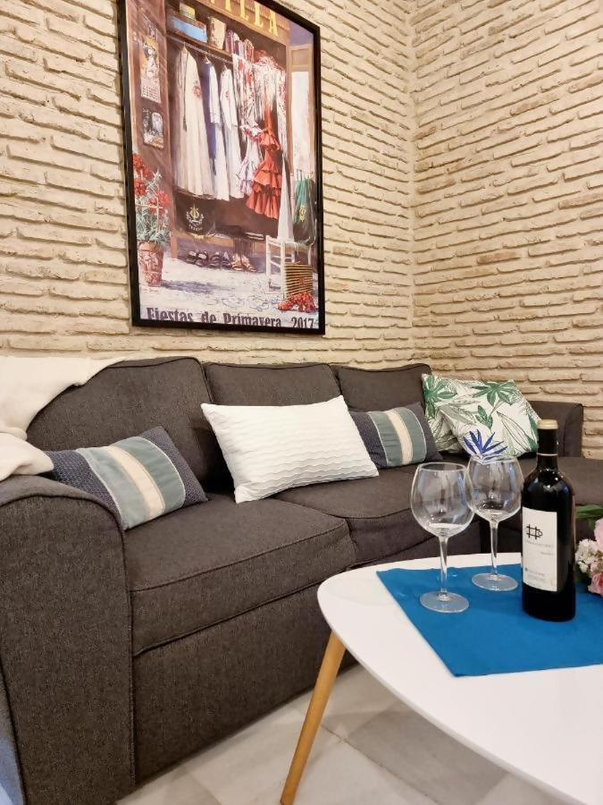 Hostfy Mercado De Triana 塞维利亚 外观 照片